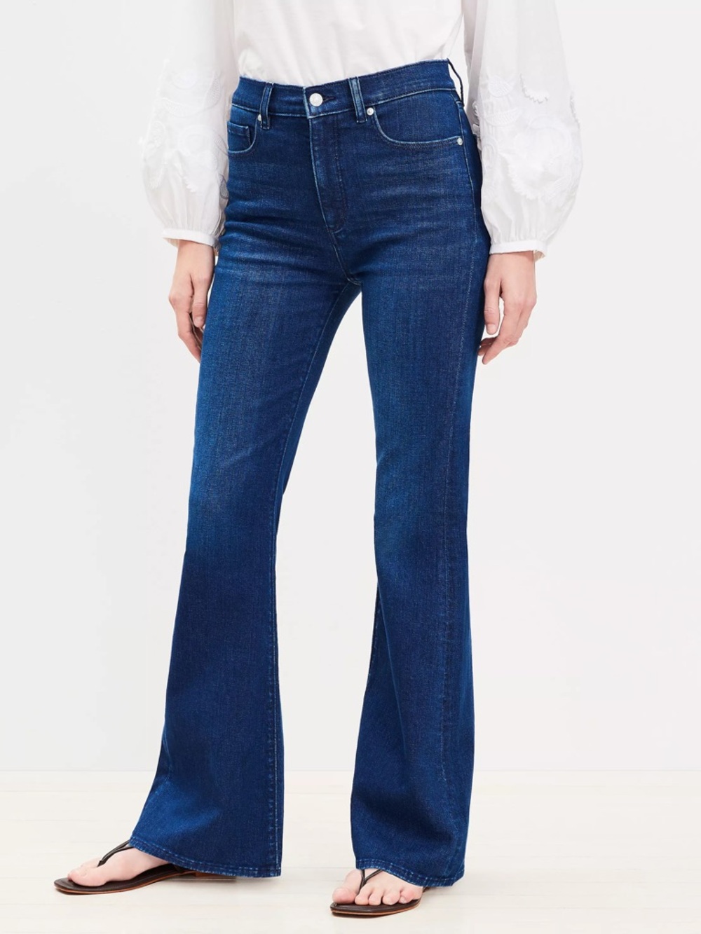 LOFT Curvy High Rise Slim Flare Jeans Size 4 / 27